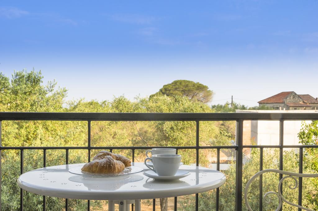 Villa Imperamare Санта-Марія-ді-Кастеллабате Екстер'єр фото